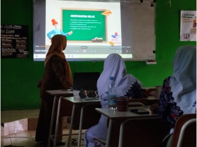 Kegiatan Mengajar 5